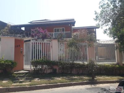 Casa para Venda, em Contagem, bairro Arvoredo 2 Seo, 3 dormitrios, 3 banheiros, 1 sute, 4 vagas