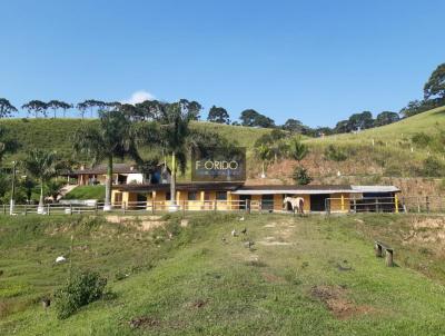 Stio para Venda, em Piracaia, bairro Pio, 6 dormitrios, 3 banheiros, 10 vagas