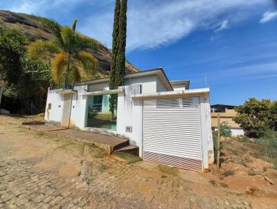 Casa Alto Padro para Venda, em Carangola, bairro Amendoeiras, 3 dormitrios, 2 banheiros, 1 sute, 4 vagas