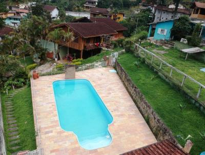Casa para Venda, em Terespolis, bairro Granja Guarani, 4 dormitrios, 4 banheiros, 2 sutes, 8 vagas