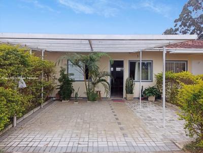 Casa para Venda, em Juiz de Fora, bairro Serra Dagua, 3 dormitrios, 2 banheiros, 1 sute, 1 vaga