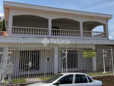 Casa para Venda, em Coronel Fabriciano, bairro Todos os Santos, 3 dormitrios, 3 banheiros, 1 sute, 5 vagas