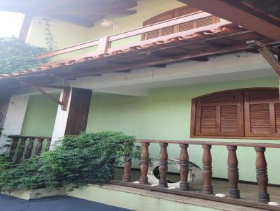 Casa para Venda, em Belo Horizonte, bairro Pompéia, 8 dormitórios, 2 banheiros, 2 suítes, 4 vagas