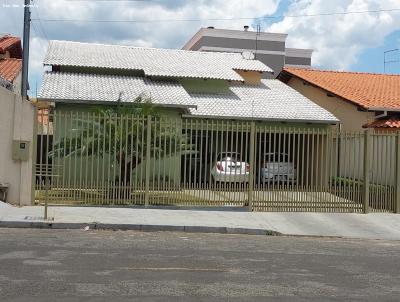 Casa para Venda, em Caldas Novas, bairro ITANHANG, 3 dormitrios, 3 banheiros, 2 sutes, 2 vagas