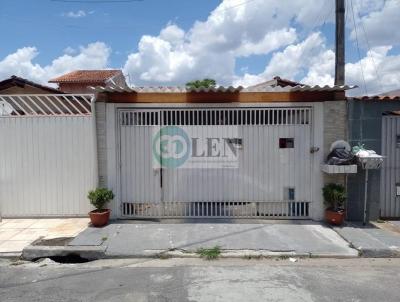 Casa para Venda, em Aruj, bairro Parque Rodrigo Barreto, 3 dormitrios, 1 banheiro, 2 vagas