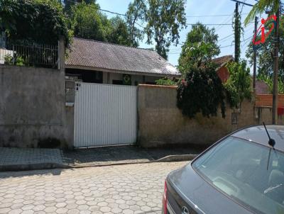 Casa para Venda, em Blumenau, bairro Itoupava Central, 3 dormitrios, 1 banheiro, 2 vagas