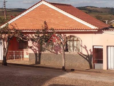 Casa para Venda, em Ibertioga, bairro centro, 3 dormitrios, 1 banheiro, 1 sute, 2 vagas