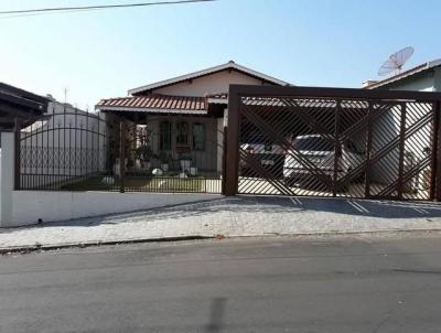 Casa para Venda, em So Pedro, bairro Vila Nova, 3 dormitrios, 1 banheiro, 1 sute, 4 vagas