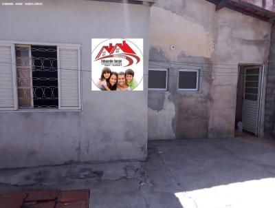 Casa / Sobrado para Venda, em Bragana Paulista, bairro guas Claras, 2 dormitrios, 1 banheiro