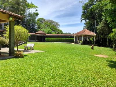 Fazenda para Venda, em Cachoeiras de Macacu, bairro Vecchi, 4 dormitrios, 3 banheiros, 2 sutes, 2 vagas