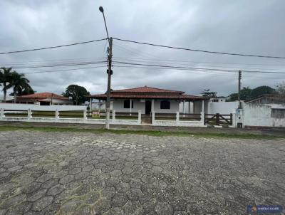 Casa para Venda, em Araruama, bairro Pontinha, 3 dormitrios, 2 banheiros, 1 sute