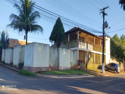 Sobrado para Venda, em Foz do Iguau, bairro Parque Morumbi II, 5 dormitrios, 3 banheiros, 1 sute, 8 vagas