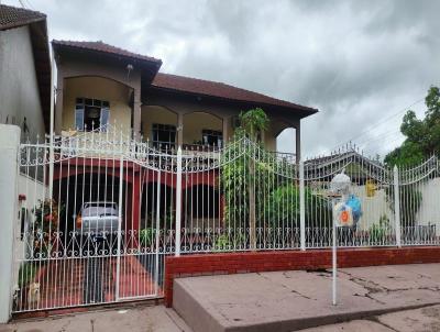 Sobrado para Venda, em Foz do Iguau, bairro Jardim Petrpolis, 3 dormitrios, 2 banheiros, 1 sute, 5 vagas