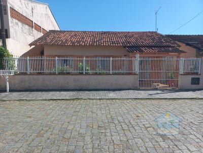 Casa para Venda, em Navegantes, bairro Gravat, 4 dormitrios, 2 banheiros, 1 sute, 2 vagas