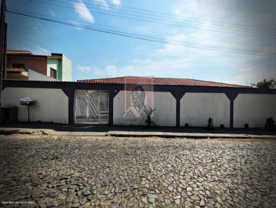 Casa para Venda, em Jaguariava, bairro Jardim Santa Ceclia, 4 dormitrios, 3 banheiros, 1 sute, 2 vagas