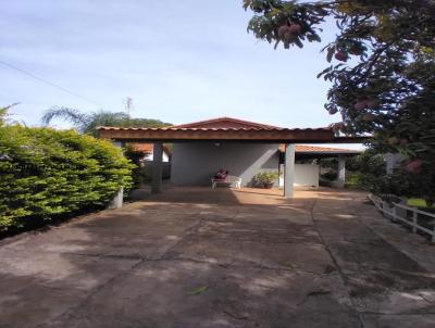 Casa para Venda, em guas de Santa Brbara, bairro Vila Cantizani, 2 dormitrios, 3 banheiros, 1 sute, 1 vaga