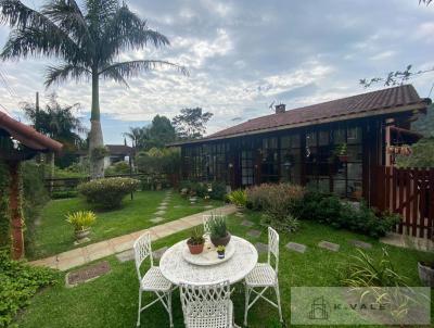 Casa para Venda, em Terespolis, bairro Carlos Guinle, 3 dormitrios, 3 banheiros, 1 sute, 2 vagas