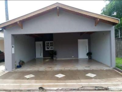 Casa para Venda, em Piracicaba, bairro Taquaral, 3 dormitrios, 2 banheiros, 1 sute, 2 vagas