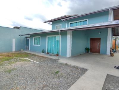 Casa para Venda, em Joinville, bairro Vila Nova, 3 dormitrios, 2 banheiros, 1 sute, 2 vagas