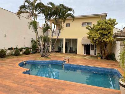 Casa para Venda, em Patos de Minas, bairro AURLIO CAIXETA, 4 dormitrios, 4 banheiros, 2 sutes, 4 vagas