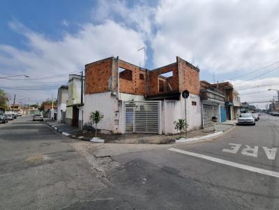 Casa para Venda, em Suzano, bairro Jardim Santa Lucia