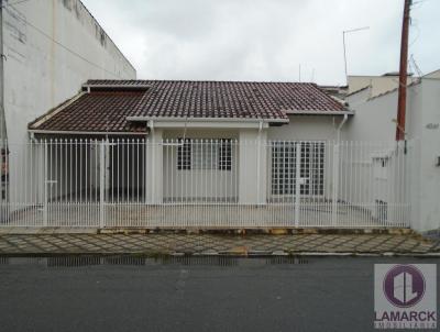 Casa para Locação, em Lorena, bairro Centro, 3 dormitórios, 2 banheiros, 1 vaga