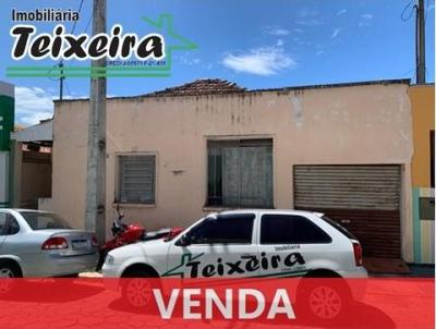 Casa para Venda, em Jaguariaíva, bairro Vila São Luis, 2 dormitórios, 2 banheiros, 1 vaga