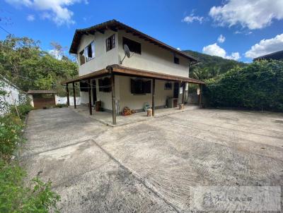 Casa para Venda, em Terespolis, bairro Albuquerque, 3 dormitrios, 3 banheiros, 1 sute, 3 vagas