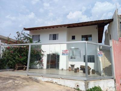 Casa para Locao, em Presidente Prudente, bairro Jardim Itaipu, 3 dormitrios, 4 banheiros, 1 sute, 2 vagas