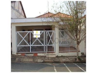 Casa para Venda, em So Pedro, bairro Centro, 2 dormitrios, 1 banheiro, 1 vaga