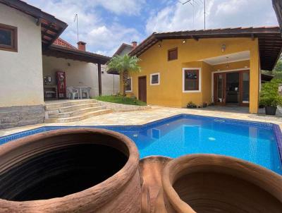 Casa em Condomnio para Venda, em Cotia, bairro Granja Viana, 3 dormitrios, 3 banheiros, 1 sute, 4 vagas