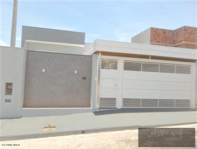 Casa para Venda, em Marlia, bairro Distrito Industrial, 3 dormitrios, 2 banheiros, 1 sute, 2 vagas