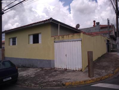 Casa / Sobrado para Venda, em Bragana Paulista, bairro JARDIM NOVO MUNDO, 2 dormitrios, 1 banheiro, 2 vagas