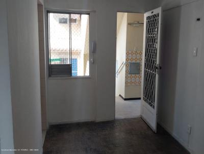 Apartamento para Locação, em Rio de Janeiro, bairro Irajá, 2 dormitórios, 1 banheiro, 1 vaga