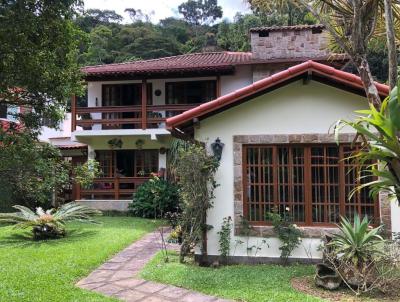 Casa para Venda, em Terespolis, bairro Albuquerque, 3 dormitrios, 2 banheiros, 1 sute, 2 vagas