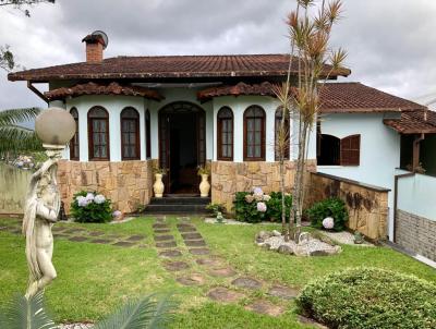 Casa para Venda, em Terespolis, bairro Fazendinha, 3 dormitrios, 3 banheiros, 1 sute, 3 vagas