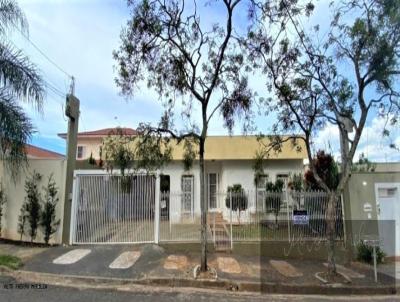 Casa para Venda, em Marlia, bairro Jardim Maria Izabel, 4 dormitrios, 5 banheiros, 2 sutes