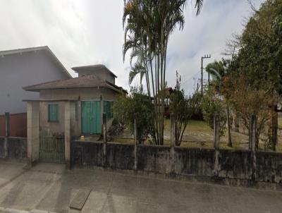 Casa para Venda, em Balnerio Barra do Sul, bairro Centro, 4 dormitrios, 3 banheiros