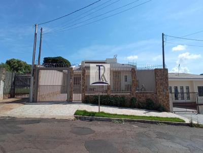 Casa para Venda, em Apucarana, bairro Jardim Morada do Sol, 4 dormitrios, 4 banheiros, 2 sutes, 5 vagas