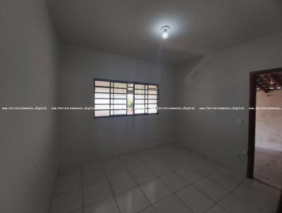 Casa para Locação, em Gália, bairro Santa Teresinha, 3 dormitórios, 1 banheiro, 1 suíte, 4 vagas
