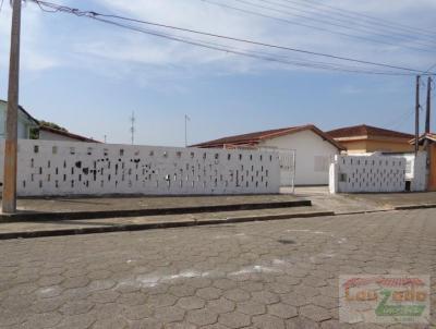 Casa para Venda, em Perube, bairro Jardim Itatins, 3 dormitrios, 2 banheiros, 8 vagas
