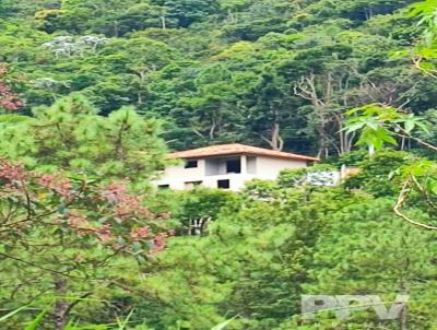 Casa para Venda, em Terespolis, bairro Golfe, 3 dormitrios, 4 banheiros, 1 sute, 2 vagas