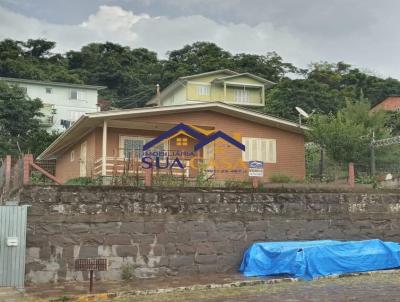 Casa para Venda, em Bento Gonalves, bairro Fenavinho, 3 dormitrios, 1 banheiro, 2 vagas