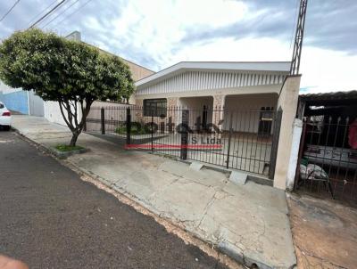 Casa para Venda, em Batatais, bairro Vila Maria, 3 dormitrios, 2 banheiros, 4 vagas