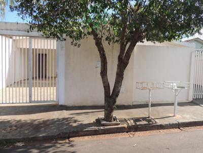 Casa para Locação, em Birigui, bairro Vila Xavier, 2 dormitórios, 1 banheiro, 2 vagas