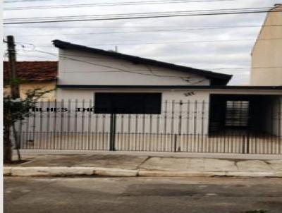 Casa para Venda, em São José dos Campos, bairro VILA RESENDE, 3 dormitórios, 1 banheiro, 1 suíte, 1 vaga