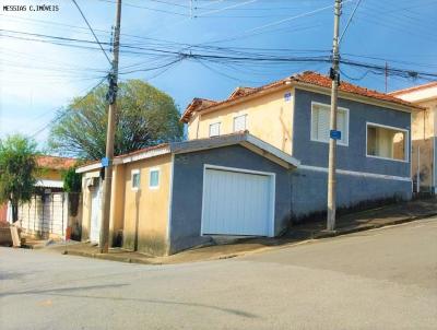 Casa para Venda, em Caconde, bairro Centro, 1 dormitrio, 2 banheiros, 1 vaga