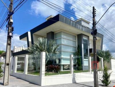 Casa para Venda, em Santa Cruz do Sul, bairro Centro, 3 dormitrios, 2 banheiros, 2 sutes, 2 vagas