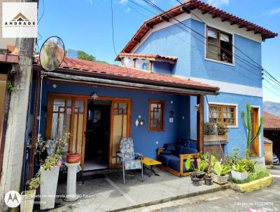 Casa para Venda, em Terespolis, bairro Iucas, 3 dormitrios, 3 banheiros, 1 sute, 2 vagas