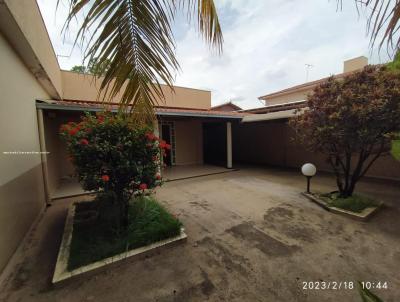 Casa para Venda, em Montes Claros, bairro Santa Rita, 3 dormitrios, 2 banheiros, 1 sute, 3 vagas